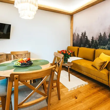 Visitzakopane Miodowy Apartment *